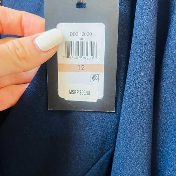 Elegant DKNY long sleeved don't size 12 Navy Blue Dress - Picture 6 of 8